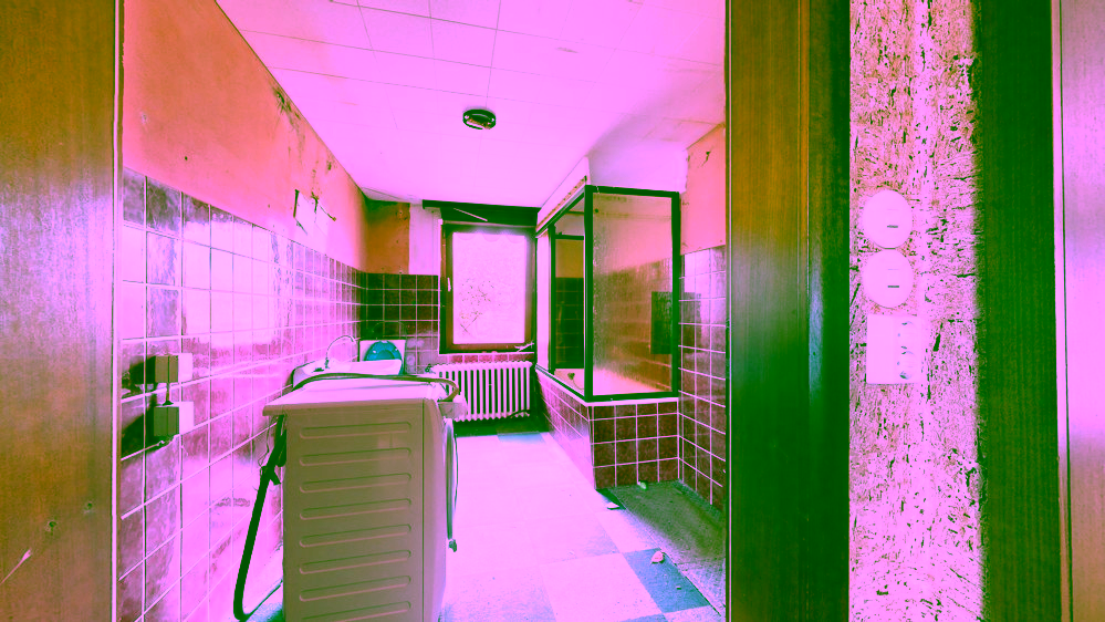 Bungalow für Handwerker und kreative Köpfe - Badezimmer