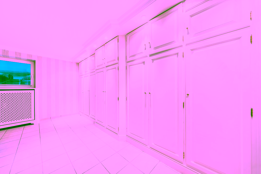 Meer sehen, Ruhe genießen – Erdgeschosswohnung mit Terrasse & einzigartigem Ausblick - Zimmer im Souterrain