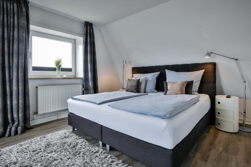 "Plyck-Hüs" – Charmantes Küstendomizil im Süden Sylts - Schlafzimmer Nr. 2