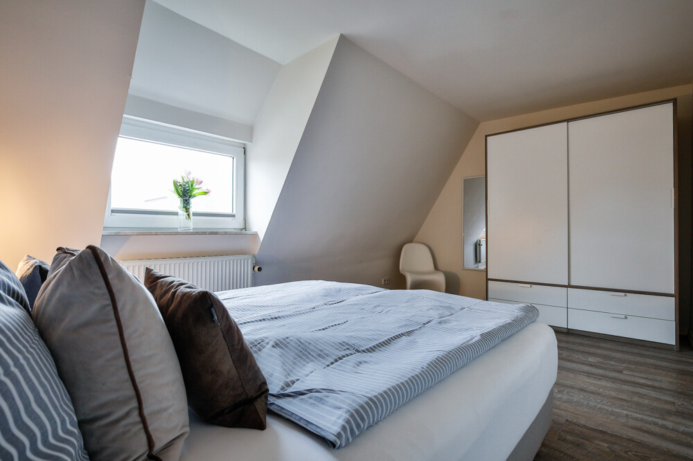 "Plyck-Hüs" – Charmantes Küstendomizil im Süden Sylts - Schlafzimmer Nr.1