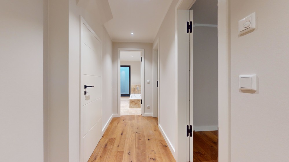 NEUBAU! Urlaub am Meer - 110 qm mit Südterrasse - Flur UG