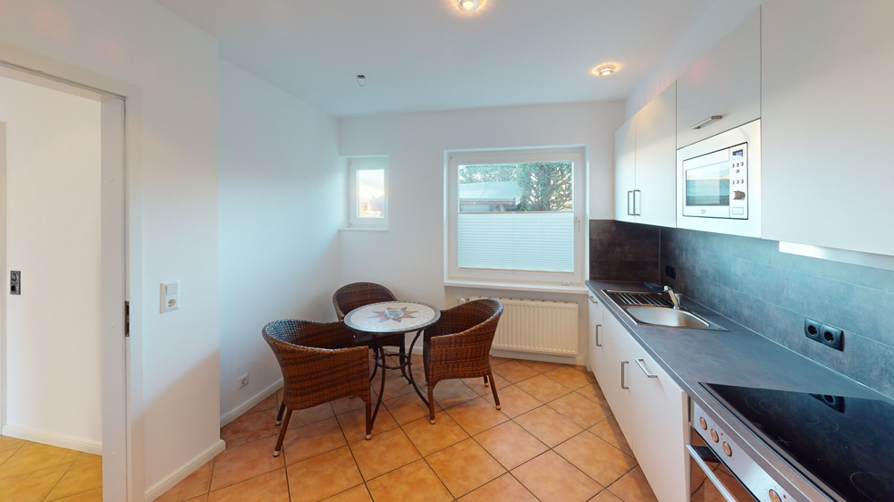 Renovierte Doppelhaushälfte mit Garten – zentral gelegen auf Sylt - Bild