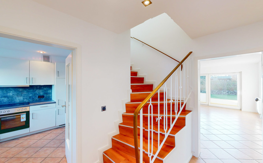 Renovierte Doppelhaushälfte mit Garten – zentral gelegen auf Sylt - Bild