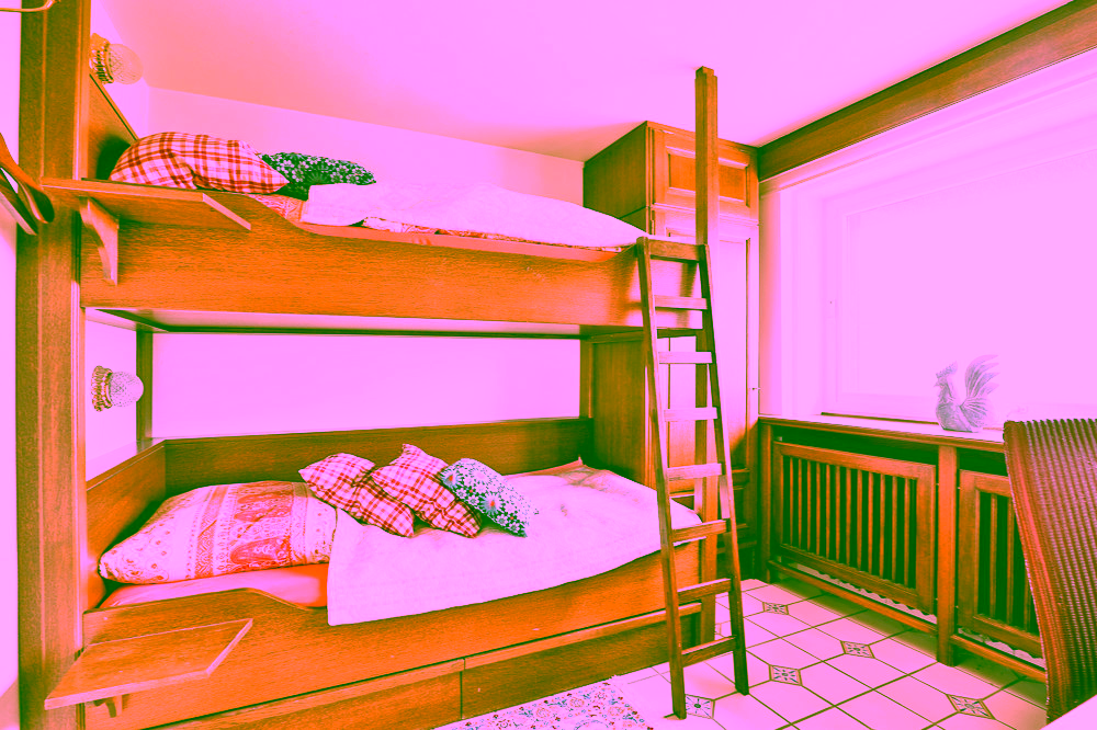 Traumhaus unter Reet mit sensationellem Meerblick - Schlafzimmer EG