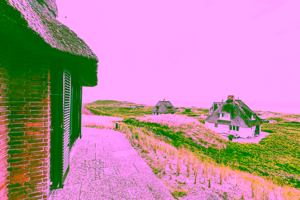 Traumhaus unter Reet mit sensationellem Meerblick - Bild