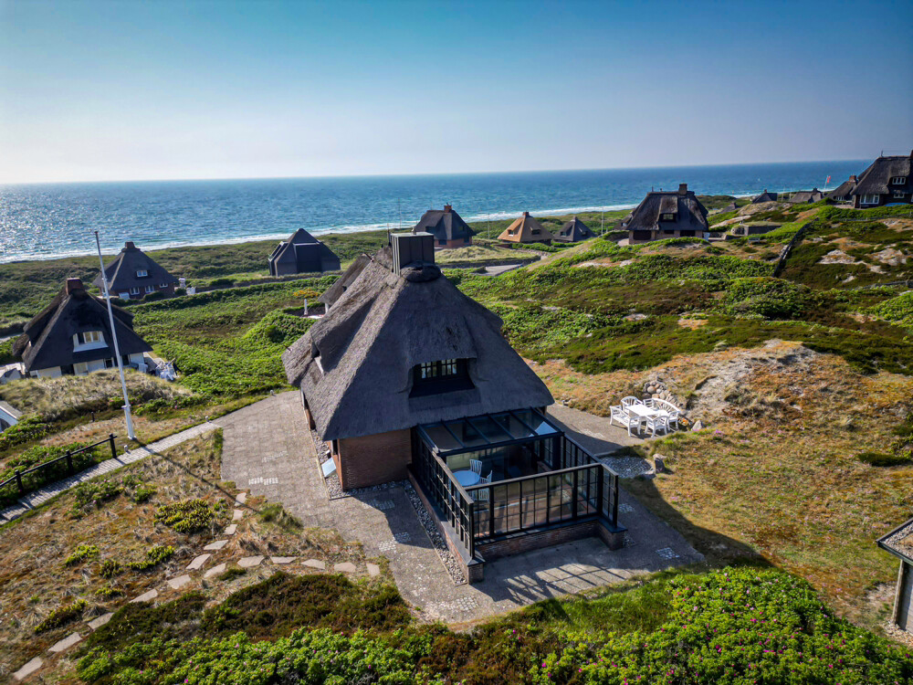 Traumhaus unter Reet mit sensationellem Meerblick - Lage