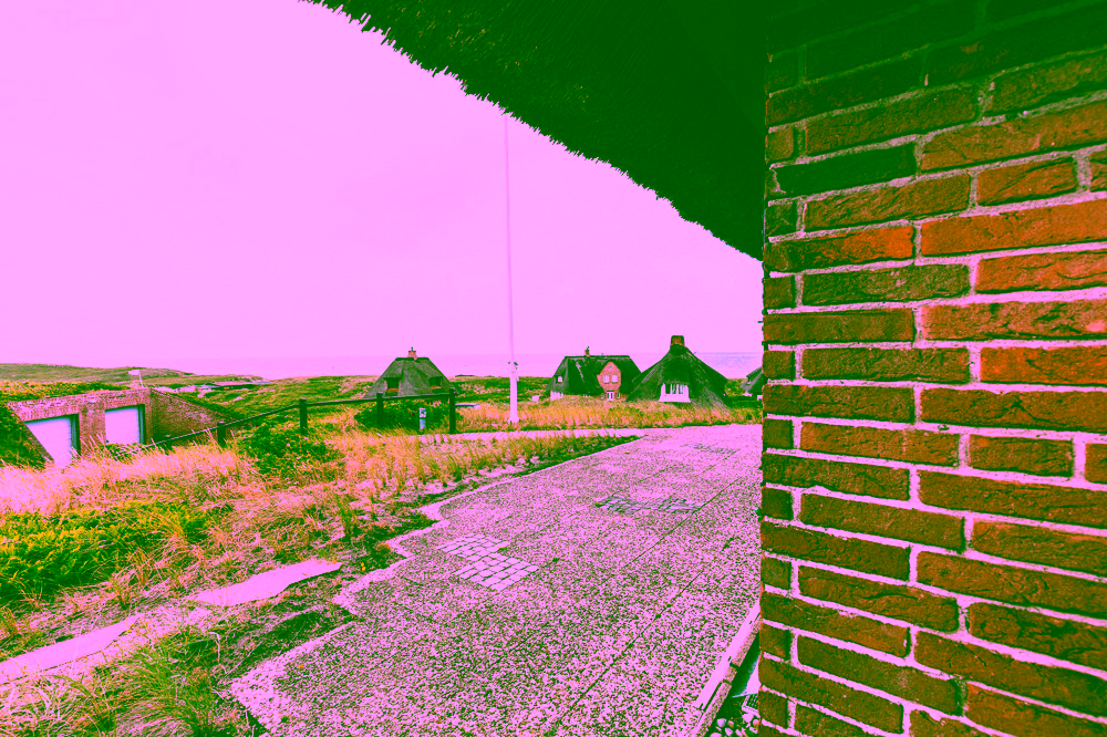 Traumhaus unter Reet mit sensationellem Meerblick - Bild