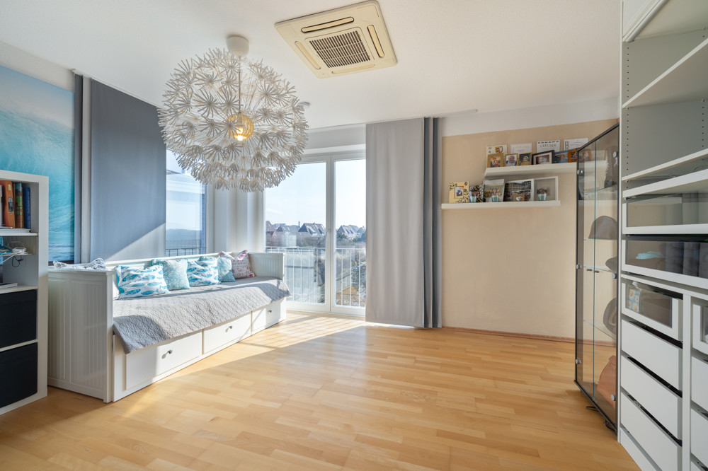 Nordisches Wohngefühl in Meeresnähe - Schlafzimmer mit direkt angeschlossenem en suite Bad