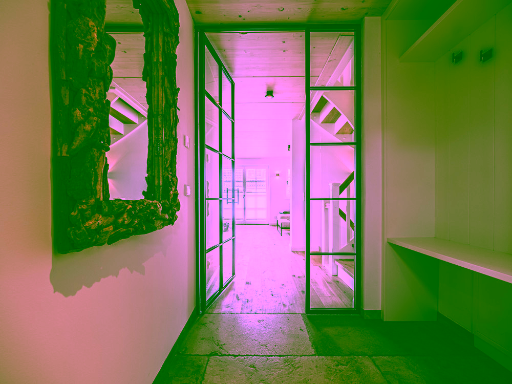 Strandnah, exklusiv und großzügig – Neubauhaushälfte in ruhiger Lage von Rantum - Eingangsbereich