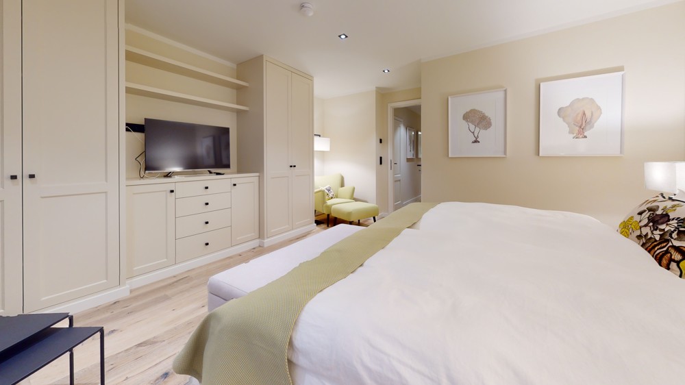 Außergewöhnliche und große Erdgeschosswohnung mit Garten im Herzen von Hörnum - Bild