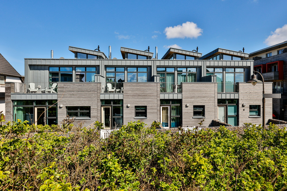 Modernes Beachhouse - neuwertig, strandnah, exklusiv! - Frontalansicht