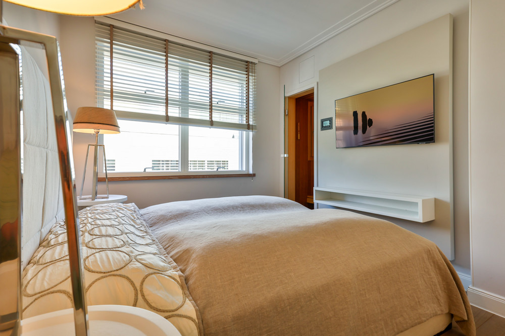 Modernes Beachhouse - neuwertig, strandnah, exklusiv! - Schlafzimmer mit Sauna im OG