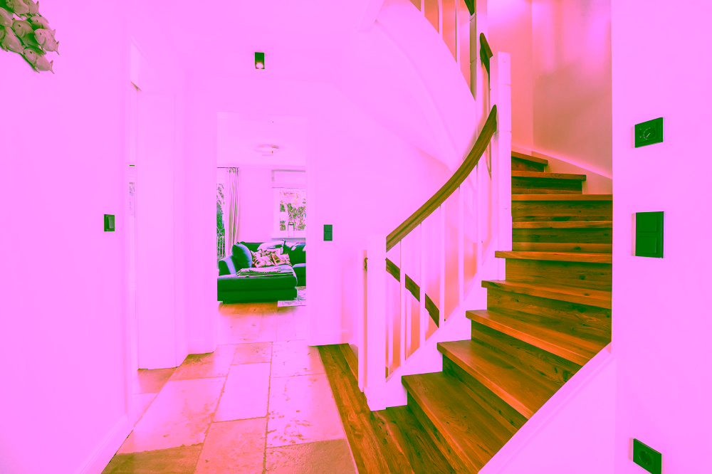 Wahrzeichen im Blick – Stilvolles Wohnen mit Nordseepanorama - Treppenhaus