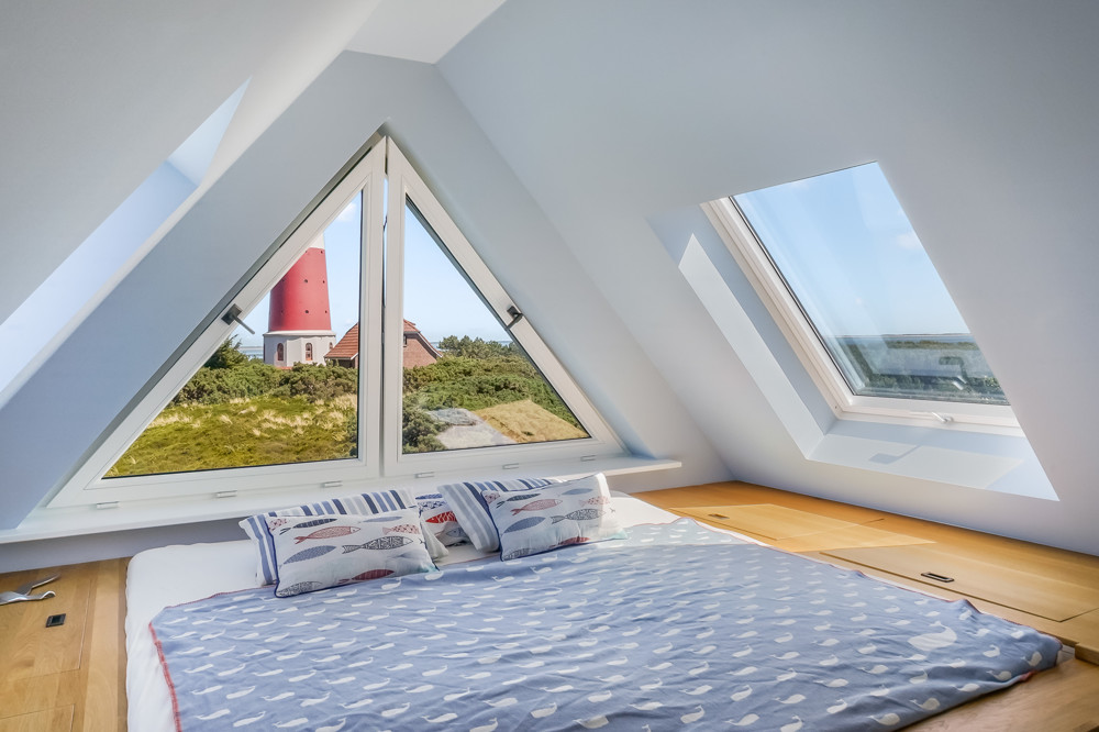 Wahrzeichen im Blick – Stilvolles Wohnen mit Nordseepanorama - Oberstes Geschoss