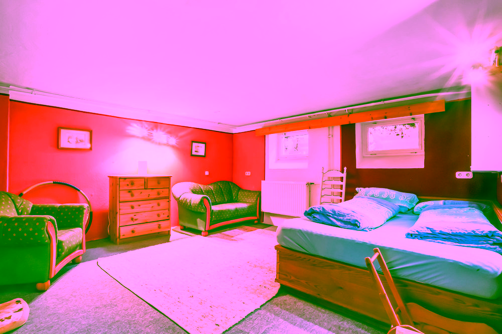 "Weiße Siedlung" - Endhaus mit Ausbaupotenzial in Strandnähe - Souterrain