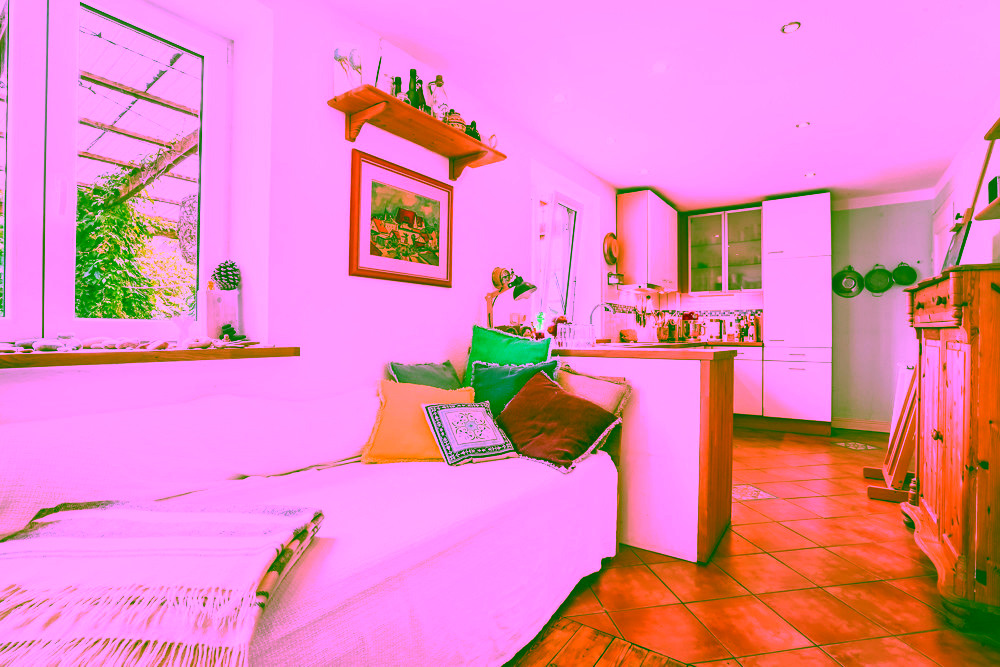 "Weiße Siedlung" - Endhaus mit Ausbaupotenzial in Strandnähe - Bild