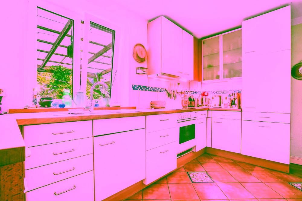 "Weiße Siedlung" - Endhaus mit Ausbaupotenzial in Strandnähe - Küche im EG