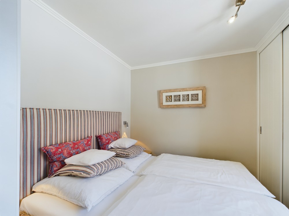 Hochwertige Kapitalanlage in exklusiver Lage im Aparthotel am Leuchtturm - Schlafzimmer