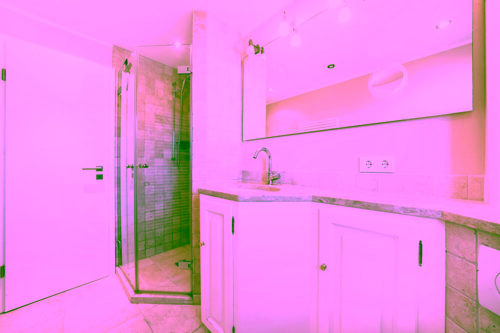 Reetgedeckte Drei-Zimmer-Wohnung mit Blick aufs Wattenmeer in Rantum - Badezimmer