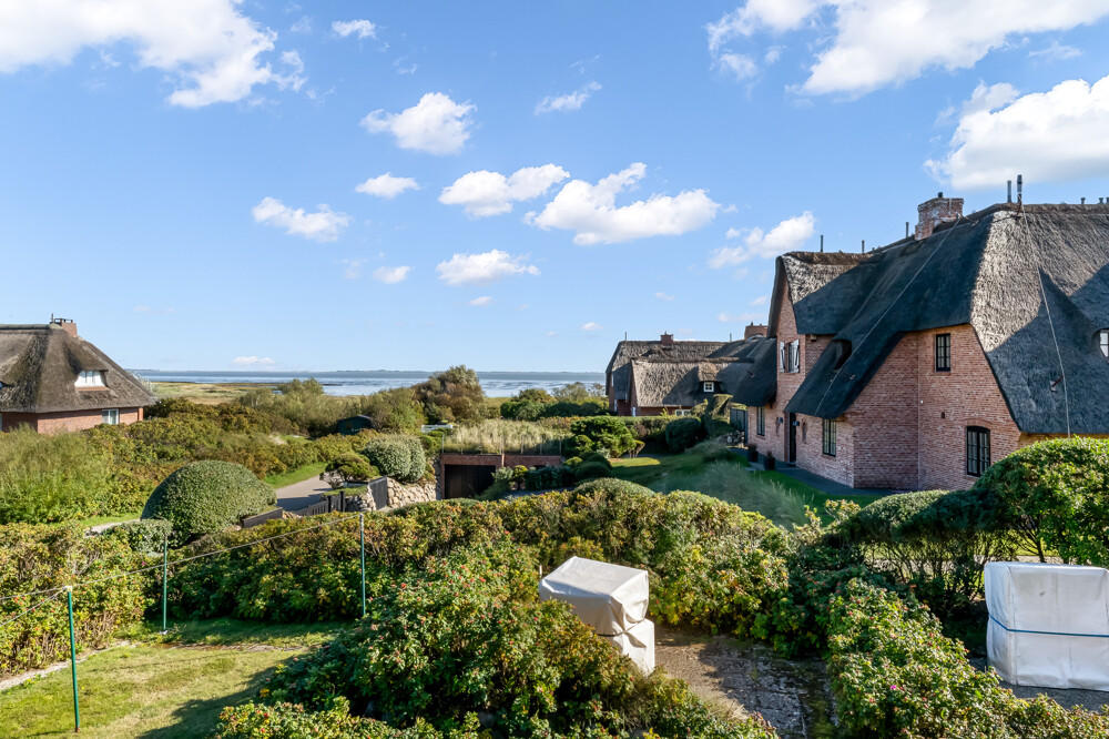 Reetgedeckte Drei-Zimmer-Wohnung mit Blick aufs Wattenmeer in Rantum - Blick aus dem Schlafzimmer
