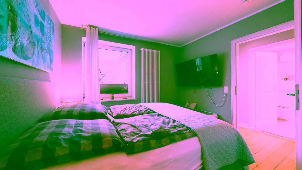 Großzügige Wohnung direkt am Badestrand - Schlafzimmer 1