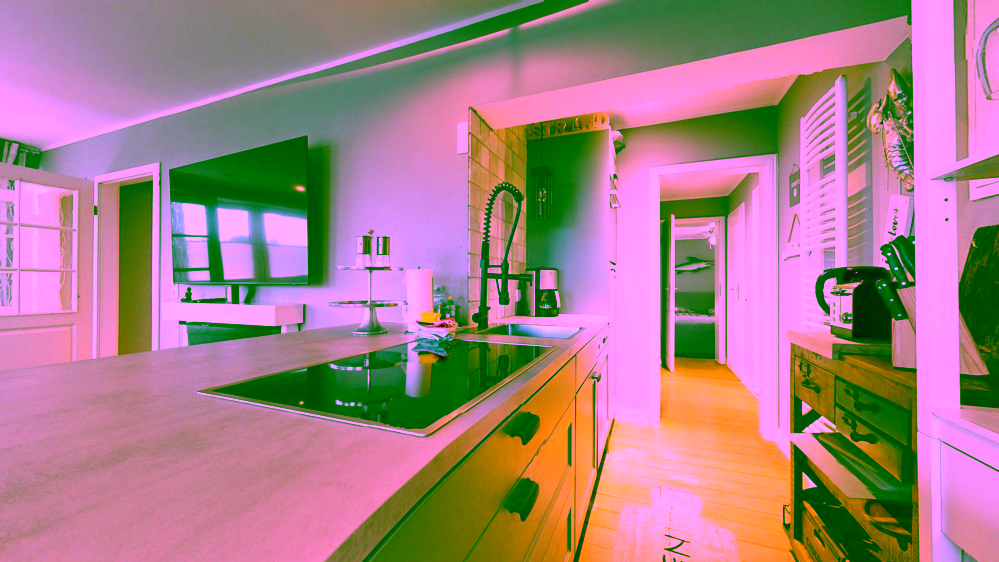 Großzügige Wohnung direkt am Badestrand - Küchenzeile