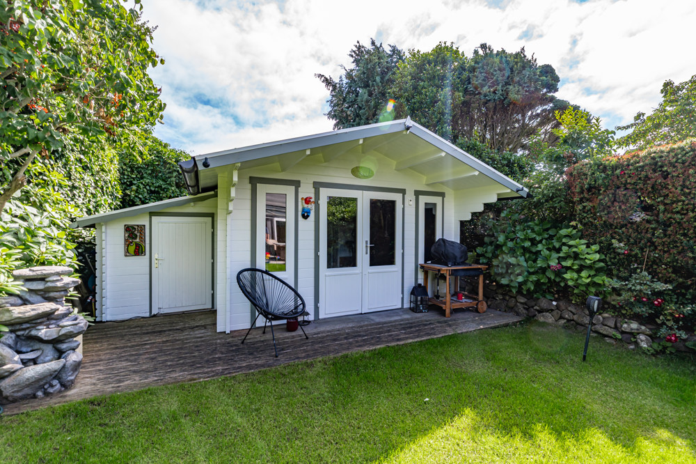 Großzügig Wohnen auf über 195qm - Gartenhaus