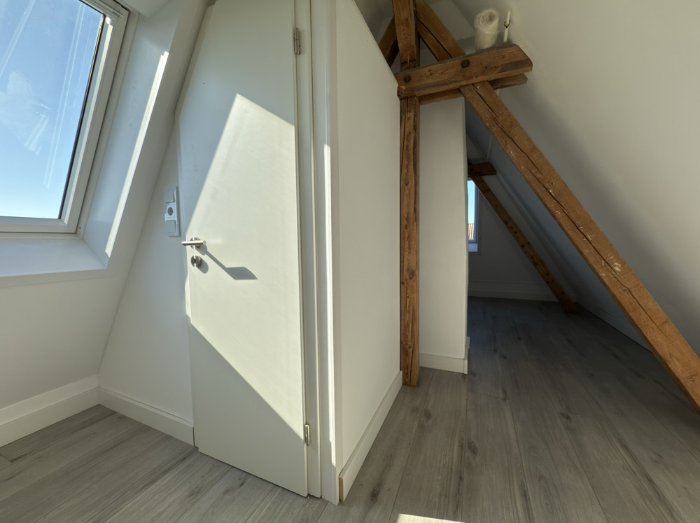 Hörnumer Rarität - Rotklinker Doppelhaushälfte mit Blick auf die Dünen - Spitzboden